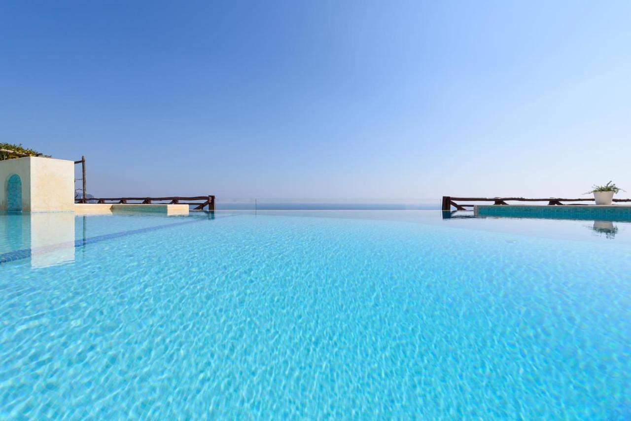 Entire apartment, Apartment with Sea View (4 Adults) in Marmorata, Ravello