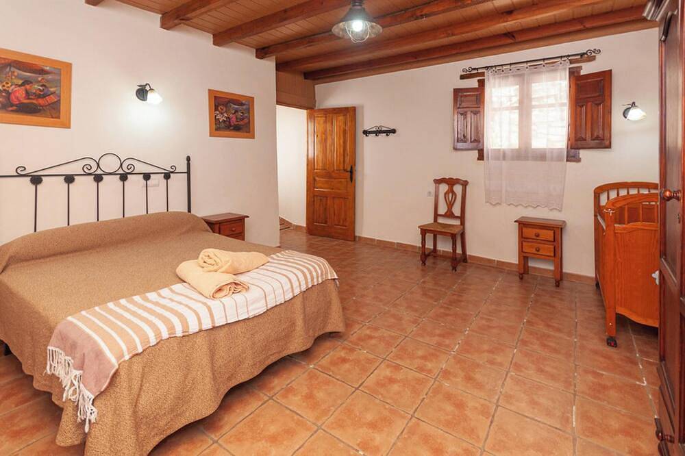 Homerez - Charmant huis in Montefrío met privézwembad in Montefrío, Granada Provincie