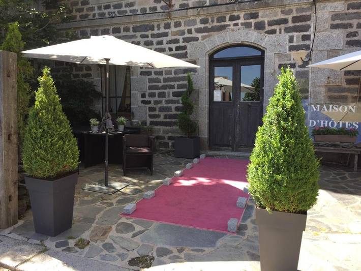 Maison d’hôte pour 2 personnes, avec Terrasse et Jardin à Saint-Chély-d'Aubrac