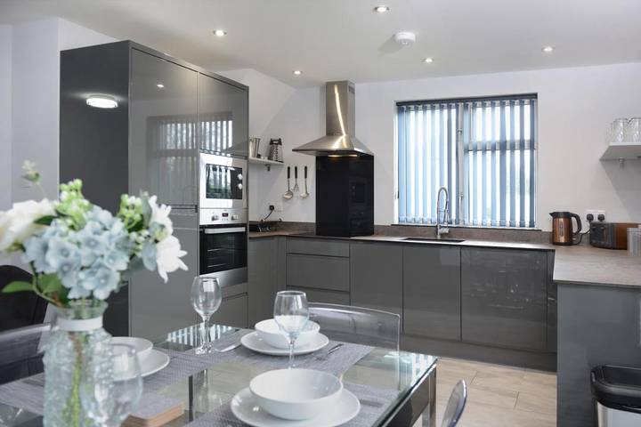 Holiday home for 7 people, with Terrace in Southampton