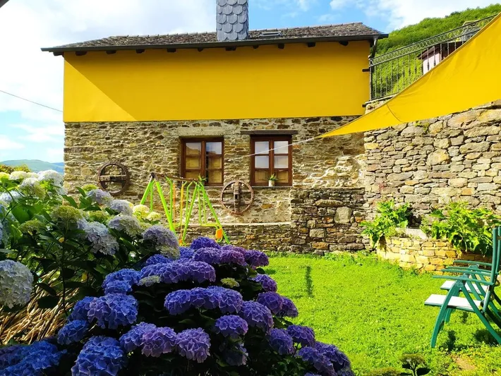 Ferienwohnung für 3 Personen, mit Ausblick und Garten - 1