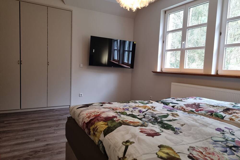 5 Stars awesome lovely 5Bedroom villa with Ac in Braunfels, directly by forest in Braunfels, Lahn-Dill-Kreis