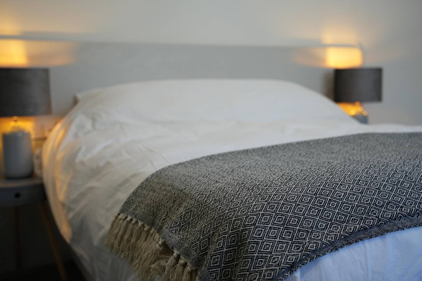 Entire vacation apartment, Immaculate 1-Bed Apartment in Merthyr Tydfil in Merthyr Tydfil, Brecon Beacons