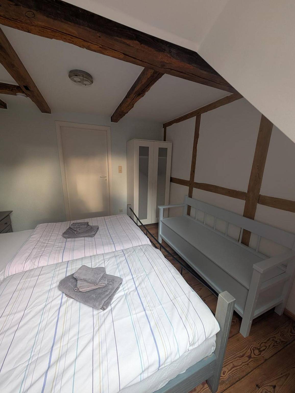 Ganze Wohnung, Apartment 'Ferienwohnung Zum Alten Forsthof' in Gorlosen, Ludwigslust-Parchim