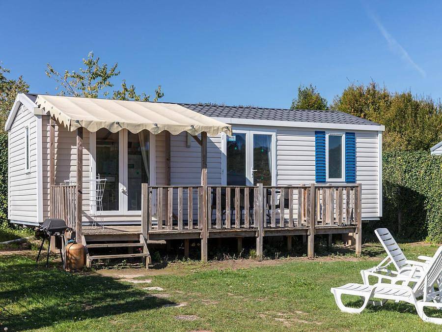 Camping La Croix du Vieux Pont - Mobilhome 4 personas - Classic | 2 Dormitorios | 4 Pers | Terraza elevada | 1 baño in Berny-Rivière, Aisne