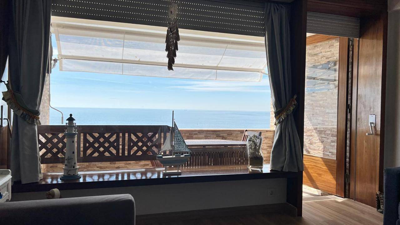 Apartamento inteiro, Sun & Sea 509 in Praia da Califórnia, Sesimbra