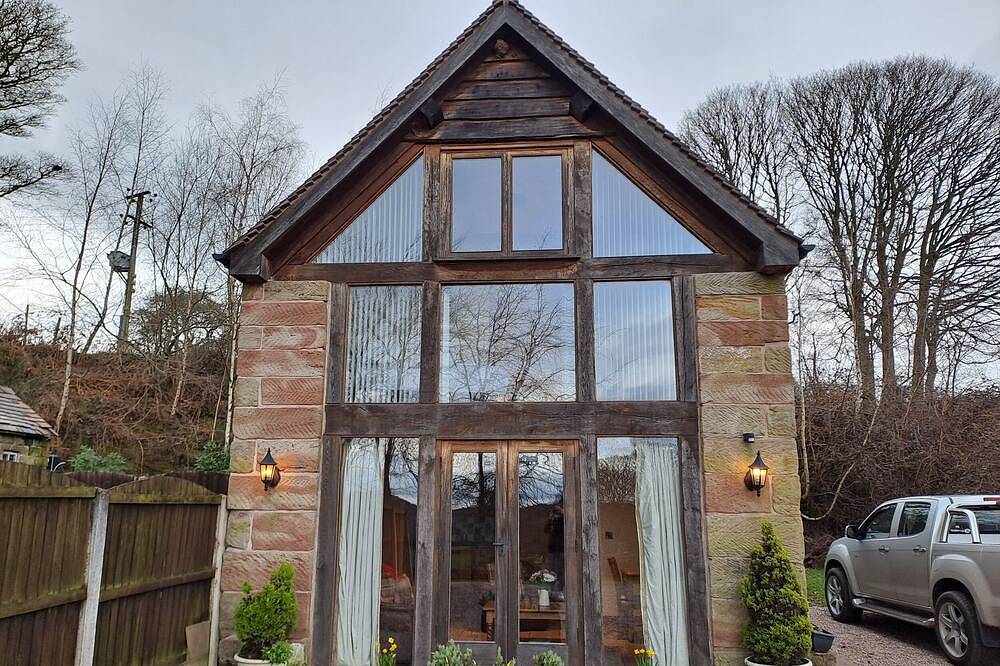 Log Cabin for 3 People in Alton Towers, Staffordshire