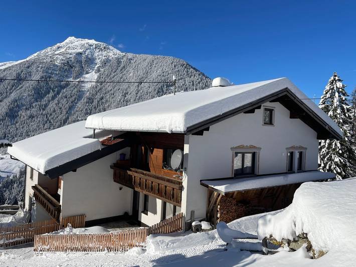 Ferienhaus für 5 Personen, mit Balkon und Terrasse in Tobadill