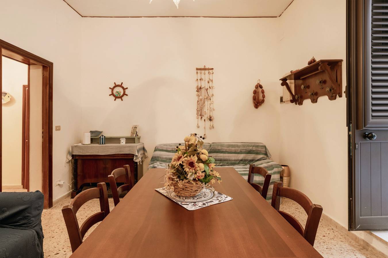 Appartement entier, Appartement 'Una Porta A Mare' avec Wi-Fi et Climatisation in Palerme, Province de Palerme