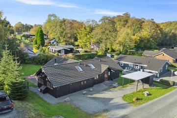 Ferienhaus für 8 Personen, mit Sauna und Terrasse in Loddenhøj
