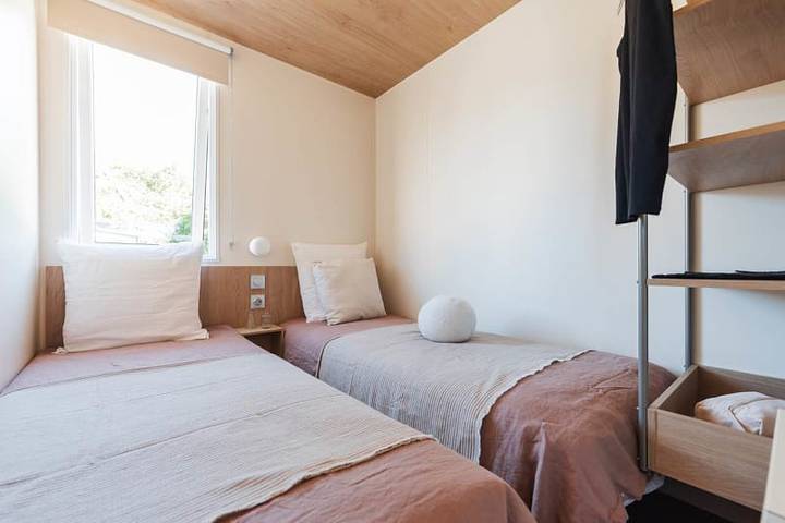 Camping für 6 Personen, mit Terrasse und Balkon/Terrasse sowie Seeblick in Südholland - 3