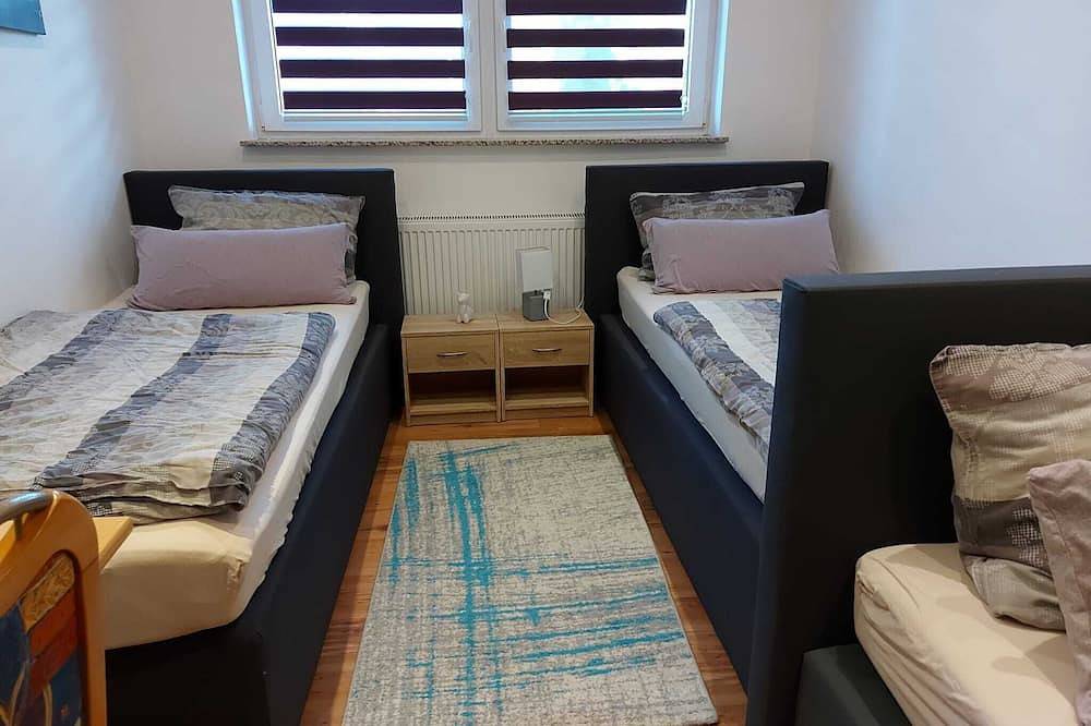 Ganze Wohnung, Wunderschöne Ferienwohnung in Berlin-Mahlsdorf in Marzahn - Hellersdorf, Berlin