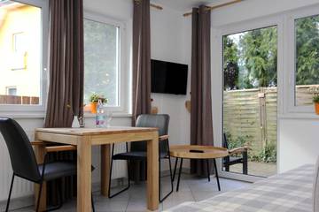Ferienwohnung für 2 Personen, mit Garten und Terrasse in Prerow