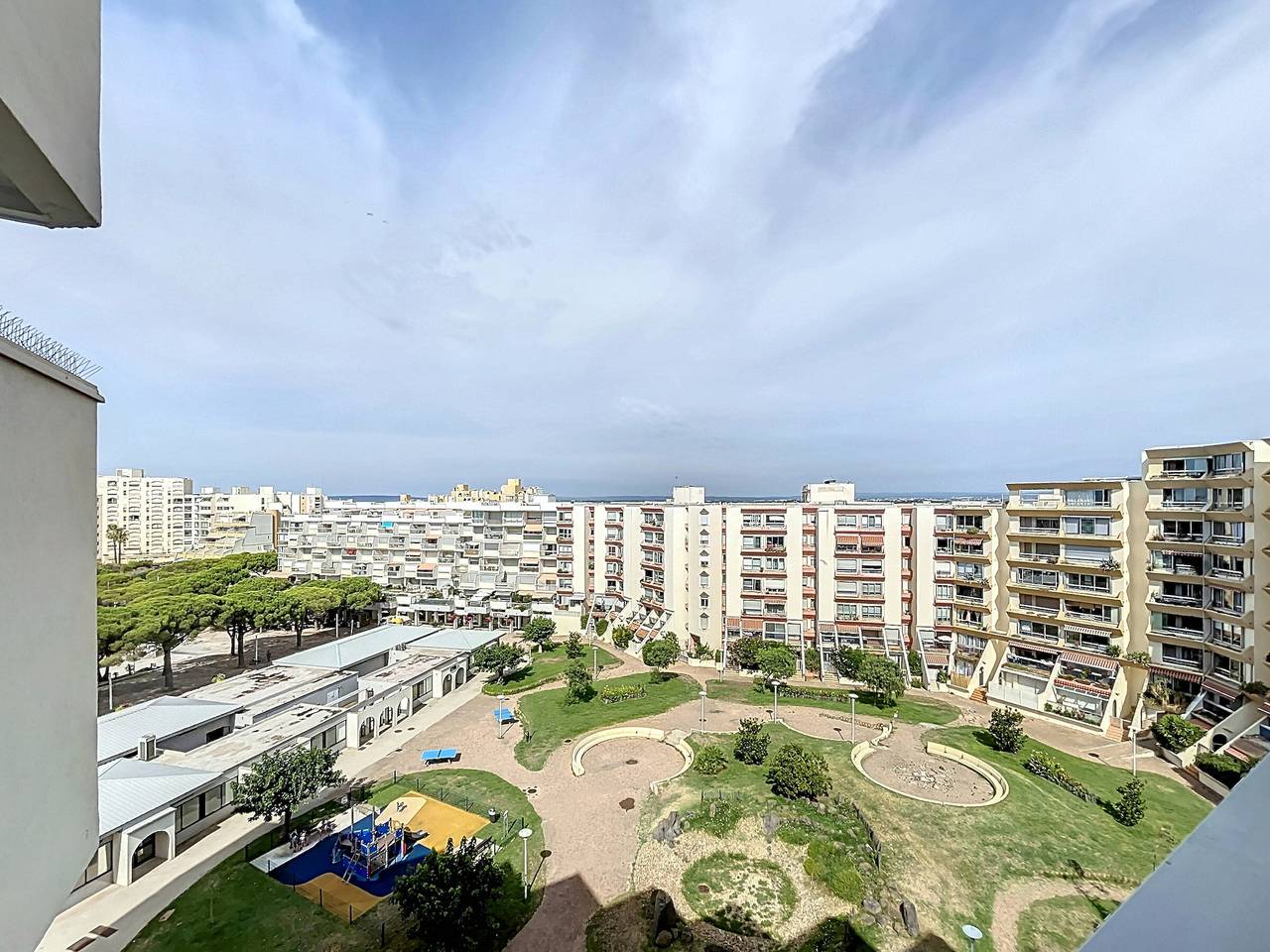 Estudio entero, Estudio Cabina Equipado - Vista al Mar - Aparcamiento Privado - Cerca de Servicios in Carnon-Plage, Mauguio