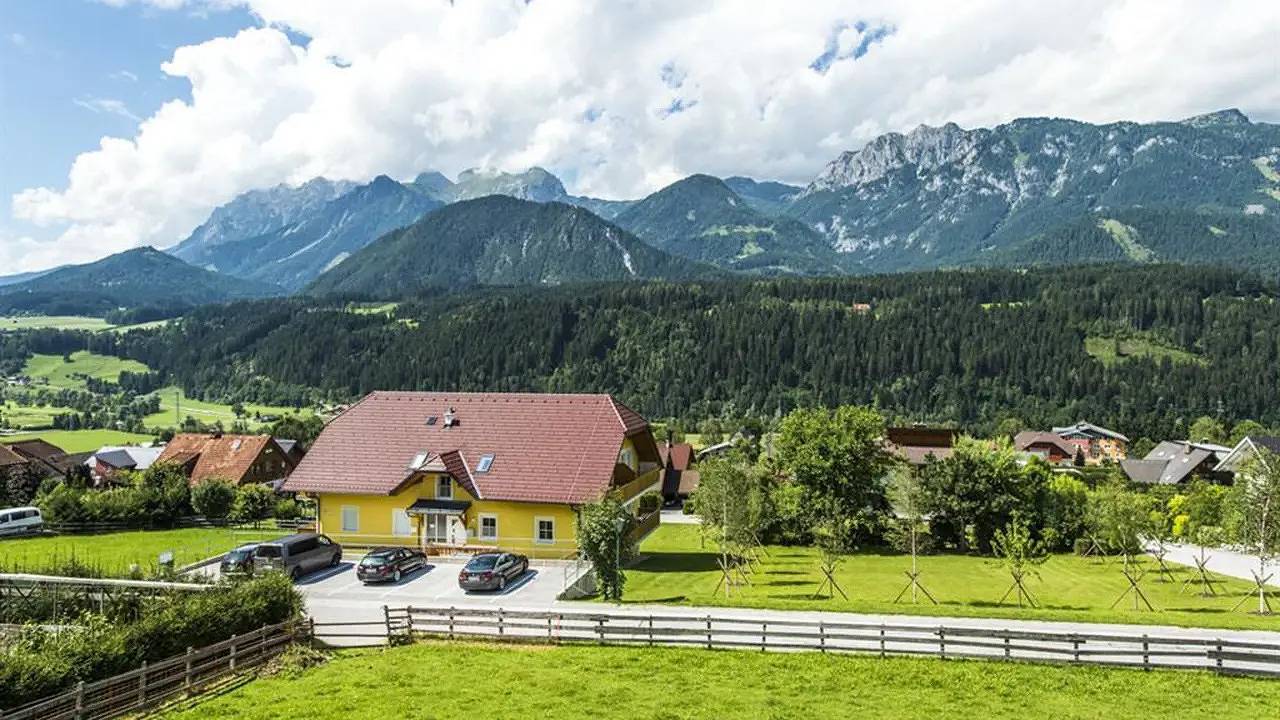 Ganze Ferienwohnung, Ferienwohnung für 4 Personen (45 m²) in Haus (Steiermark) in Haus, Schladming-Dachstein