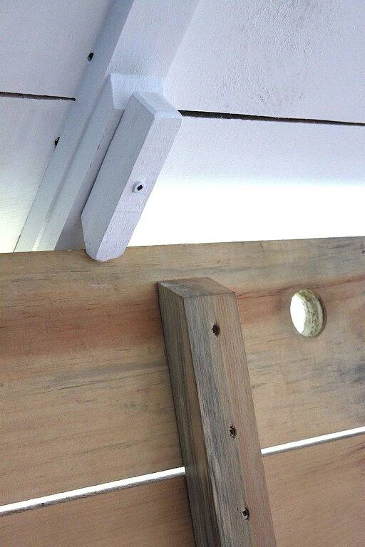 The Cozy Cabin: A cheerful getaway in the scenic Almaguin Highlands. in Algonquin Provincial Park