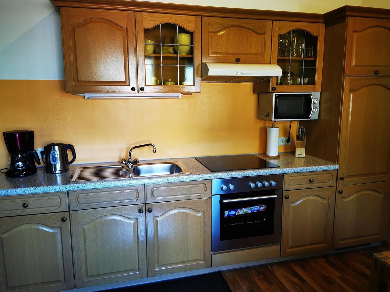 Ganze Ferienwohnung, Appartment/1 Sz+1 Wohnschlaf/Dusche,Wc in Kals am Großglockner, Osttirol
