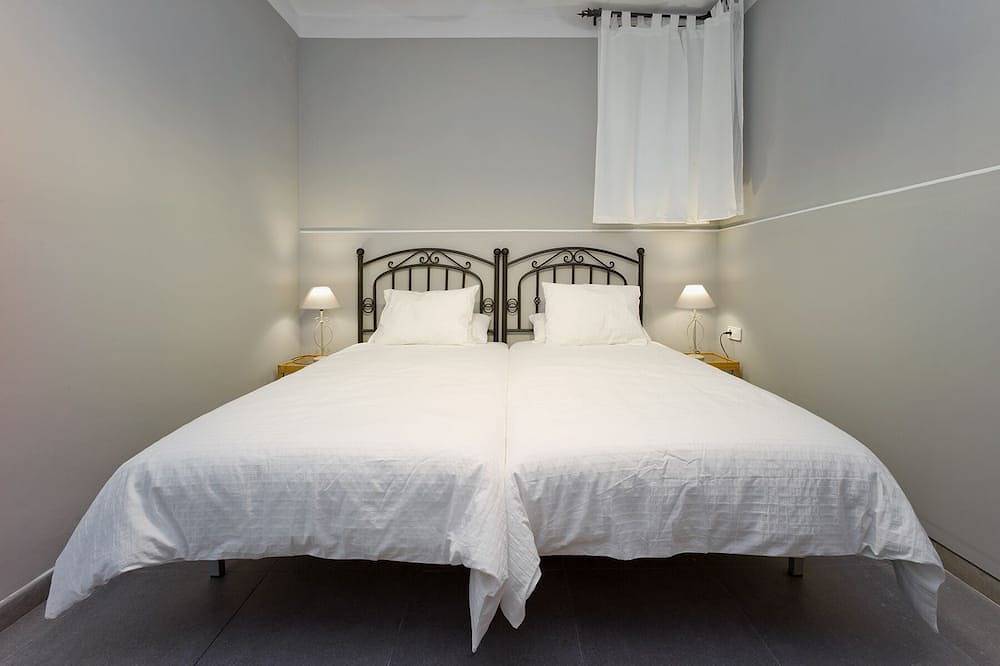 Apartamento entero, Gran Apartamento 6 Personas Gran Terraza in Esplugas de Llobregat, Bajo Llobregat