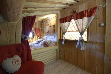 Chalet pour 6 Personnes dans Montmurat, Massif central, Photo 2