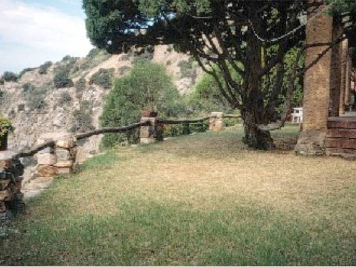Villa per 7 persone, con Terrazza e Giardino a Torre delle Stelle