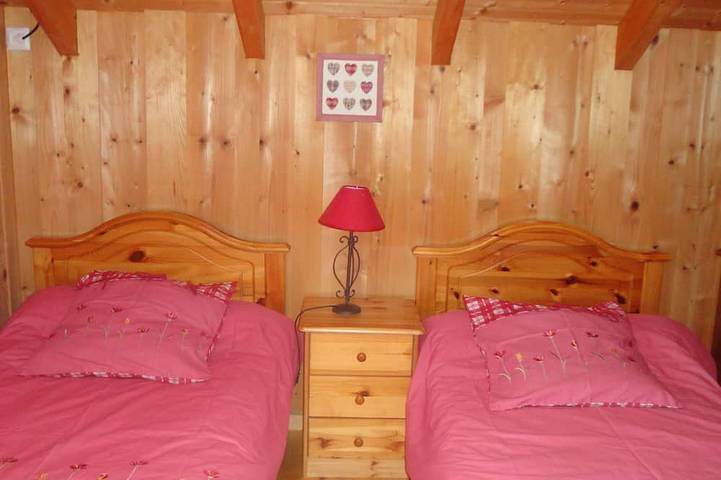 Charmantes Ferienhaus de France Nr. 25G61, 3 Ähren, klassifiziert 'Schneehütte', Internet Wifi in Le Mémont, Französischer Jura