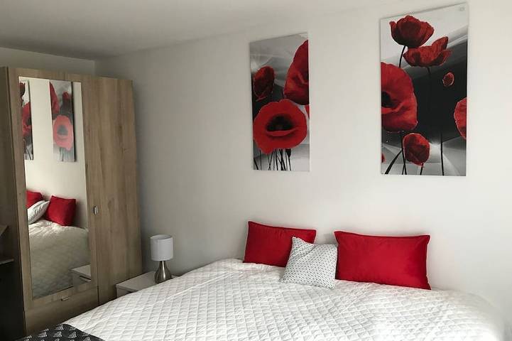 Gîte pour 6 personnes, avec Jardin à Avrillé - 3