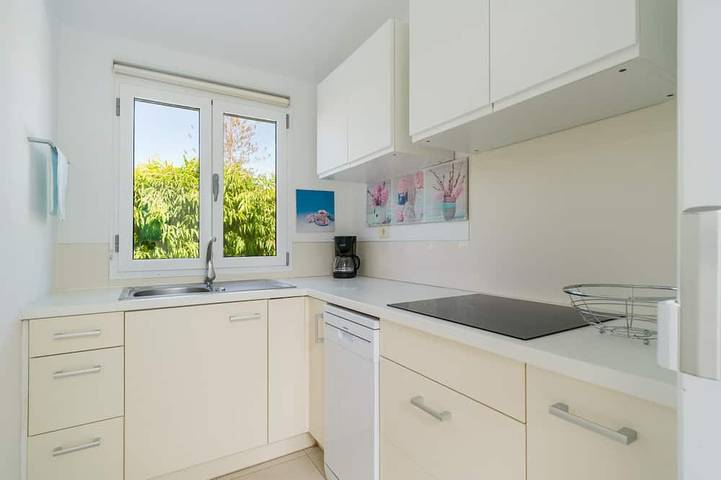 Casa rural para 4 personas, con piscina y jardín - 1