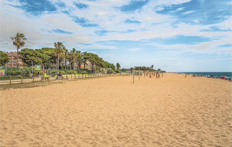 Ferienwohnung für 6 Personen, mit Terrasse in Pineda de Mar - 2