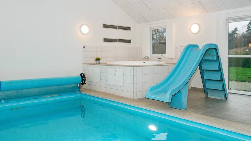 Ferienhaus für 18 Personen, mit Terrasse und Garten sowie Sauna in Ahl Strand - 3