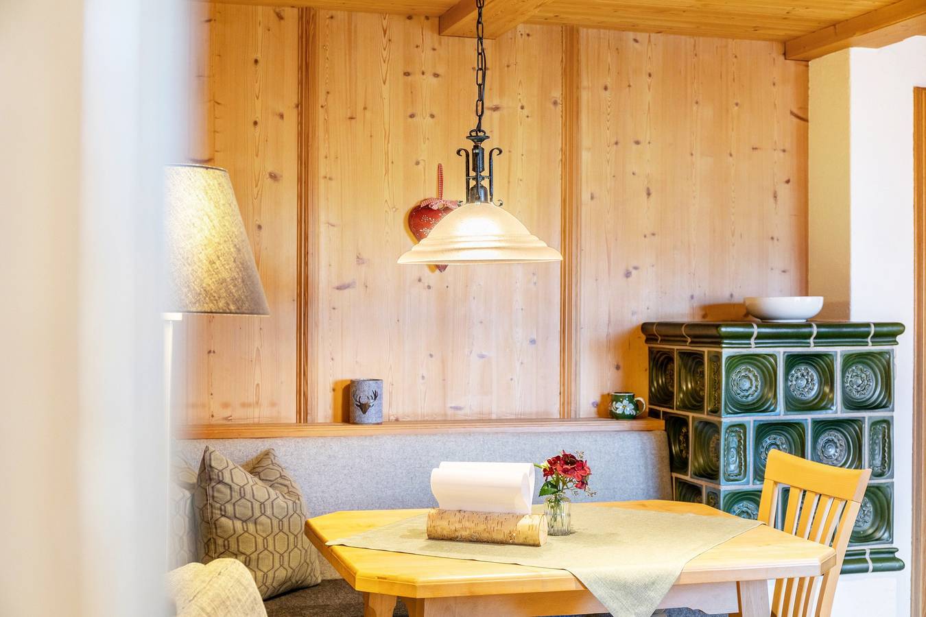 Ganze Wohnung, Apartment '2' mit Bergblick, Balkon und Wlan in Krün, Bayerische Alpen