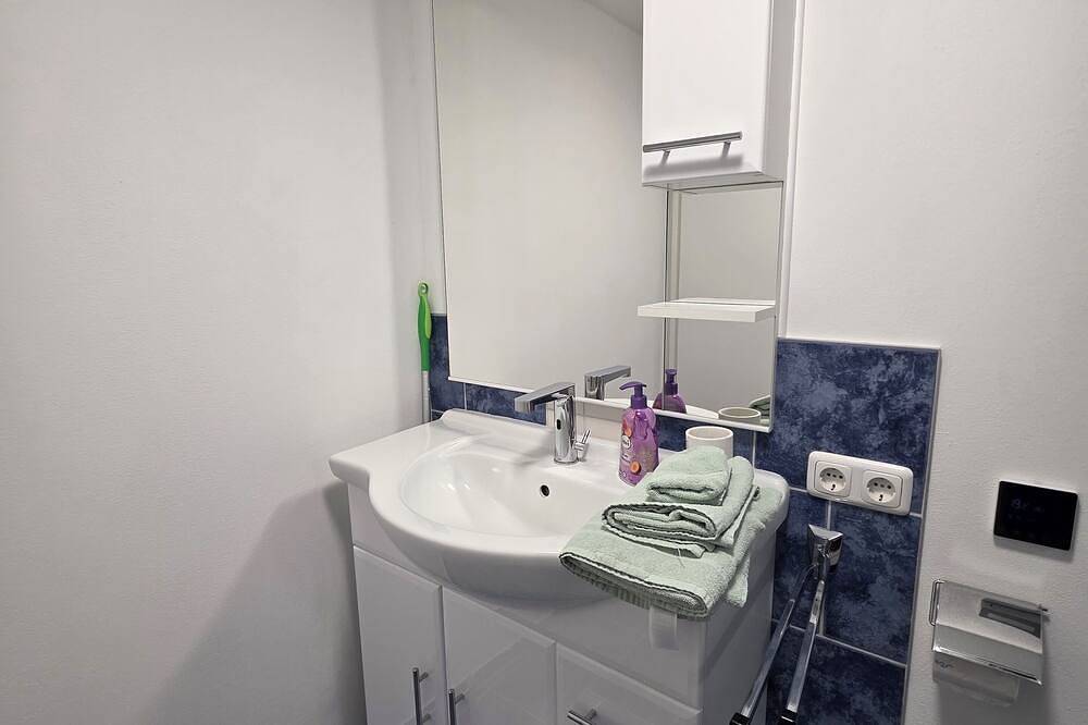 Ganze Wohnung, 1 Zimmer Apartment Küche Bad an der Nordsee in Meldorf, Nordseeküste