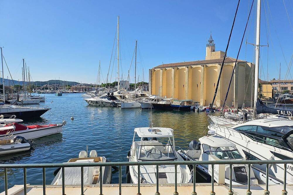 Appartement entier, Proche centre appartement 2 pièces Port Grimaud in Port Grimaud, Grimaud