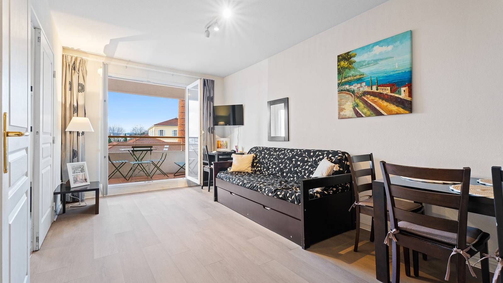 Appartement entier, Virginia N°504 in Grasse, Côte méditerranéenne (France)