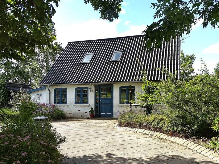 Ferieudlejning for 6 personer, med Jacuzzi og Terrasse samt Have på Langeland