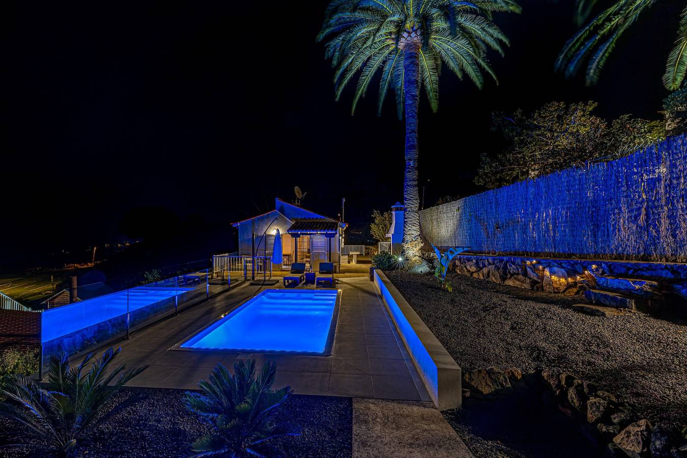 Casa Yuliana: Piscina privada climatizada y vistas al mar in Tijarafe, La Palma Norte