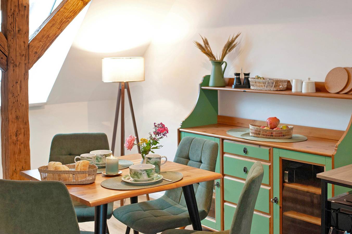 Ganze Wohnung, Ferienwohnung 'Haus Hinz 3-Zi Fe-Wo An Der Ostsee' mit Gemeinschaftsterrasse und Wi-Fi in Kalkhorst, Nordwestmecklenburg (Wismar und Umgebung)