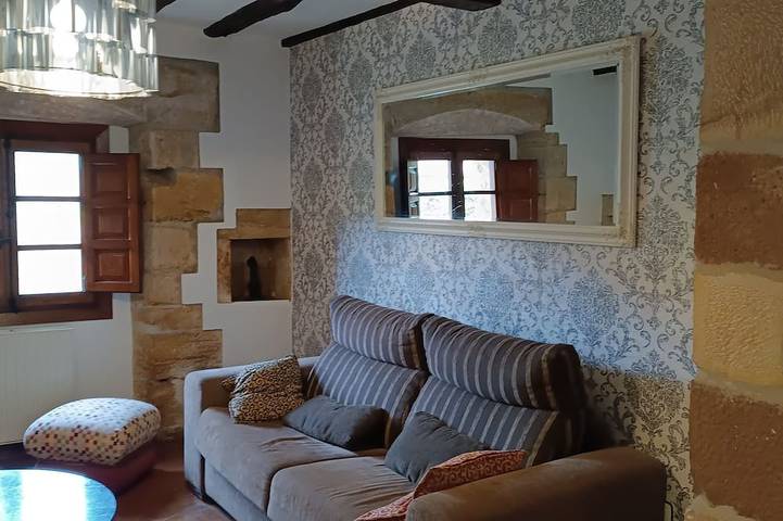 Padruno apartments for 4/6 people in Alfoz de Lloredo, Cantabrian Coast