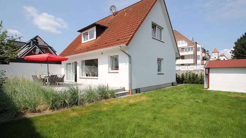 Strandhaus für 6 Personen, mit Terrasse und Garten in Timmendorfer Strand