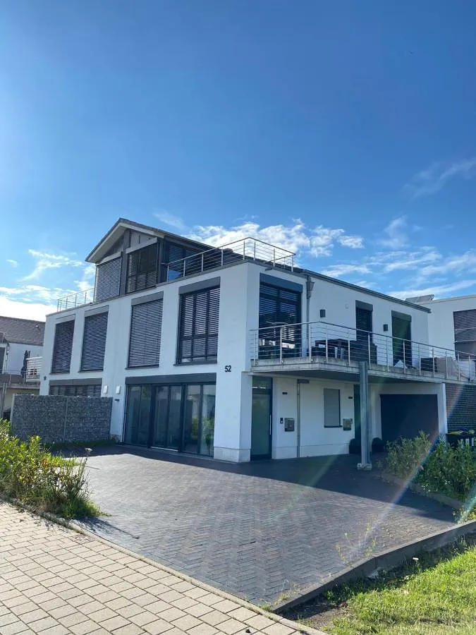 Apartamento de vacaciones para 10 personas, con vistas al lago además de vistas y terraza, Se admiten mascotas - 1