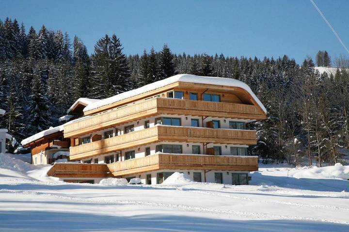 Ferienwohnung für 4 Personen, mit Garten und Ausblick sowie Sauna in Altenmarkt im Pongau