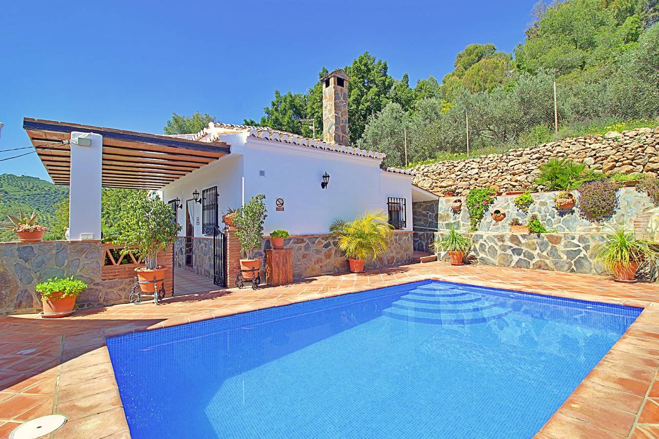 Casa vacanza a Axarquía a partire da 180€ a notte