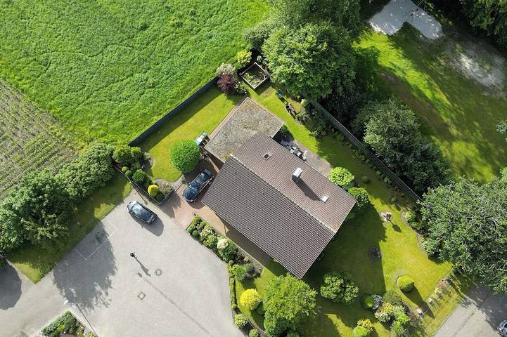 Ferienhaus für 6 Personen, mit Terrasse und Garten, mit Haustier in Hage