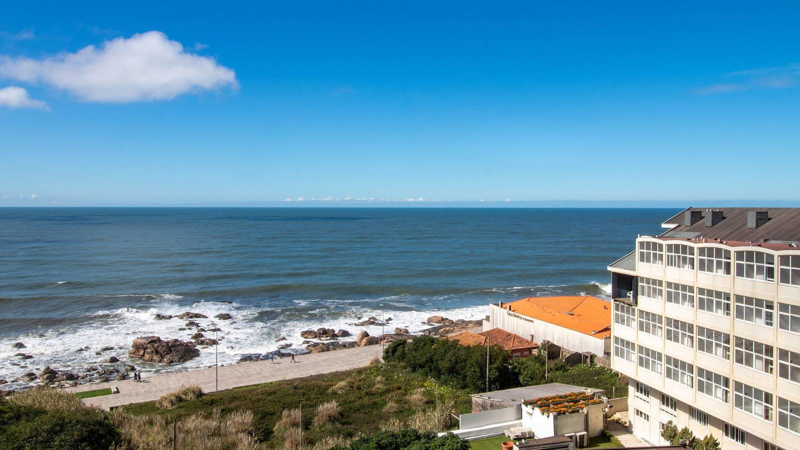 Apartamento entero, Apartamento de vacaciones para 8 personas con vistas al mar in Canidelo, Distrito de Porto
