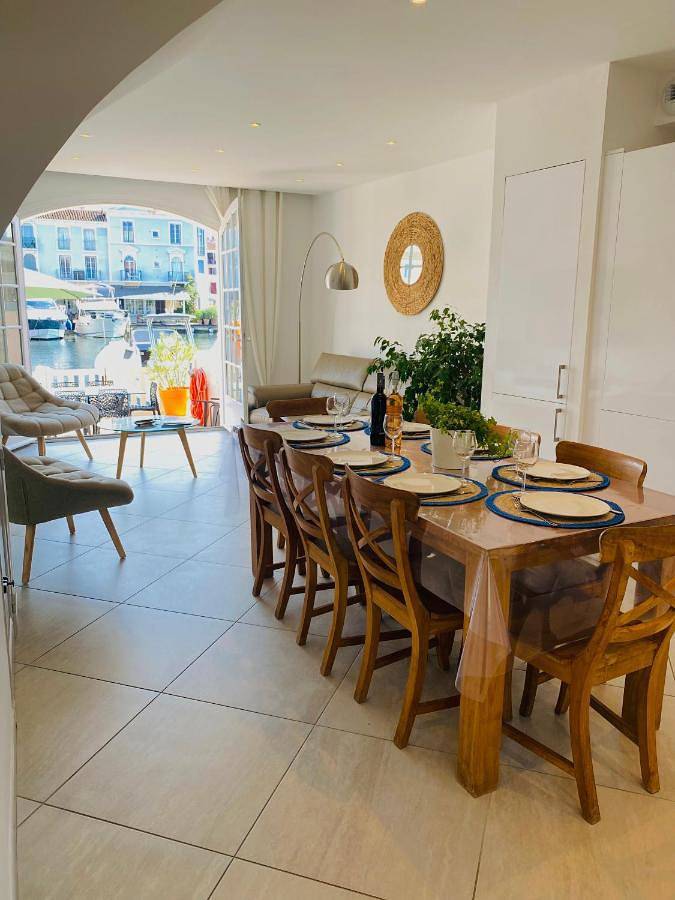 Villa pour 8 personnes, avec vue ainsi que bassin pour enfant et balcon dans Port Grimaud - 4