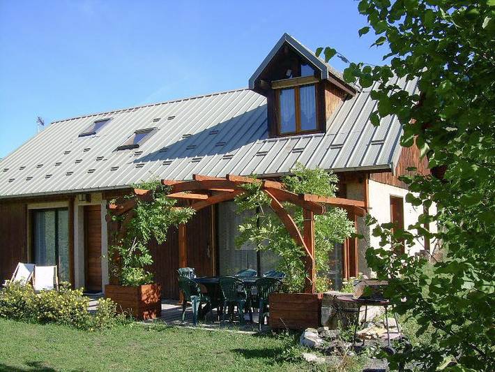 Gîte pour 8 personnes, avec jardin, animaux acceptés