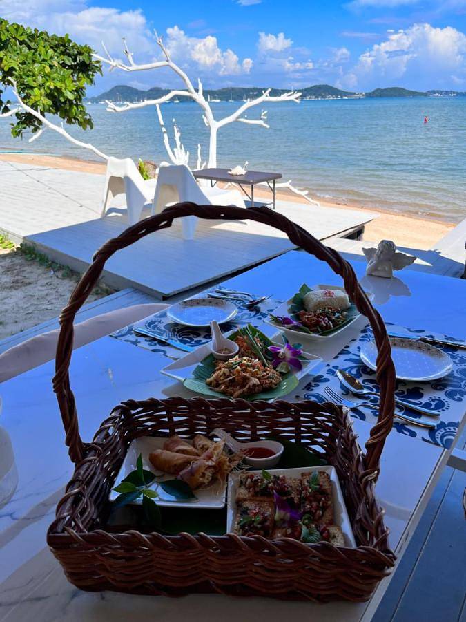 Beach Houses in Phuket