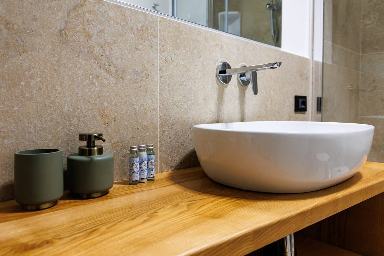 Appartement entier, Appartement I Tramonti Del Golfo 'Attico' avec vue mer, Wi-Fi et climatisation in Balestrate, Province de Palerme