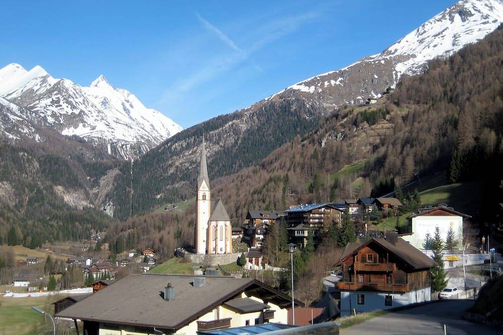 Ganze Wohnung, Heiligenblut - Ferienwohnung für 4 Personen mit Balkon zur Selbstverpflegung in Heiligenblut, Bezirk Spittal an der Drau