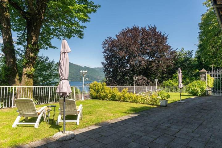 Location de vacances pour 4 personnes, avec vue sur le lac ainsi que jardin et terrasse à Orta San Giulio - 2