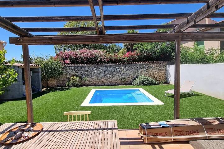 Appartement de vacances pour 6 personnes, avec piscine, animaux acceptés